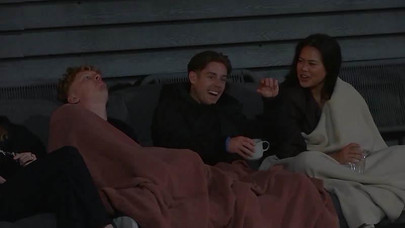 Verbazing om bijzondere vraag tijdens realityprogramma: 'Eigenlijk ben je wel dom' | De Telegraaf